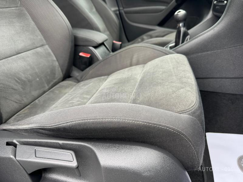 Volkswagen Golf 6 2.0 TDI / HIGHLINE