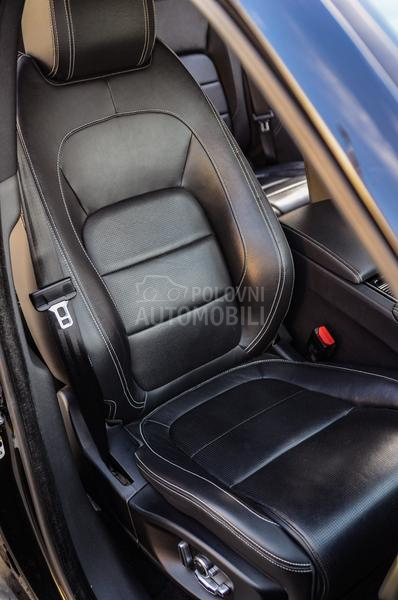 Jaguar F pace 
