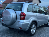 Toyota RAV 4 2,0 D 4X4 T00P