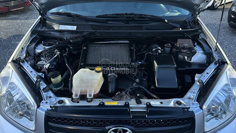 Toyota RAV 4 2,0 D 4X4 T00P