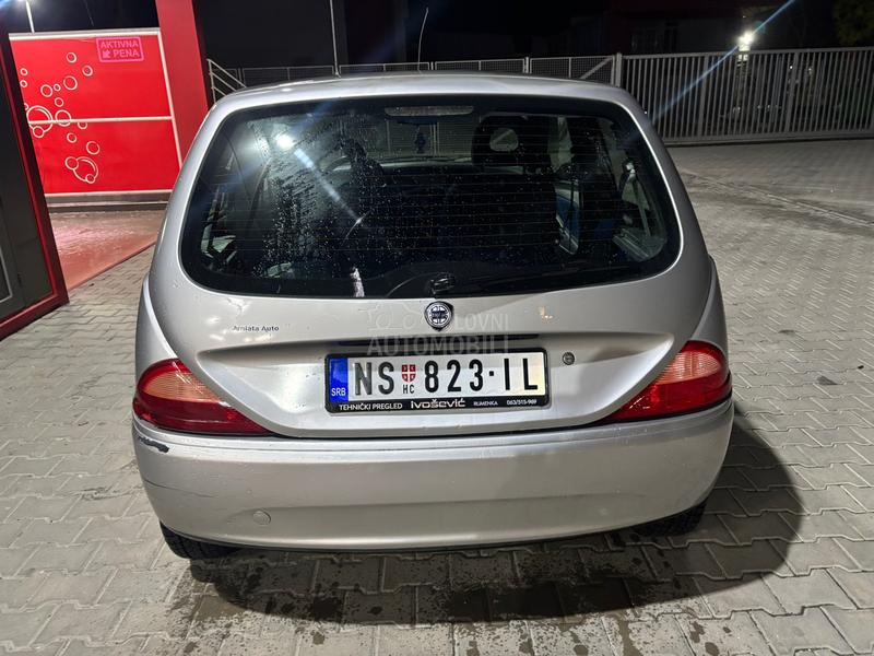 Lancia Ypsilon 1.2  8v