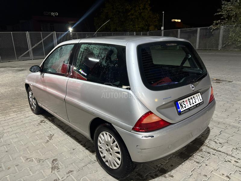Lancia Ypsilon 1.2  8v
