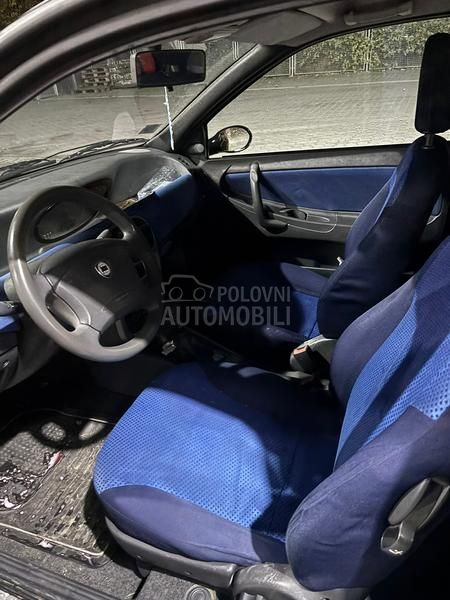 Lancia Ypsilon 1.2  8v