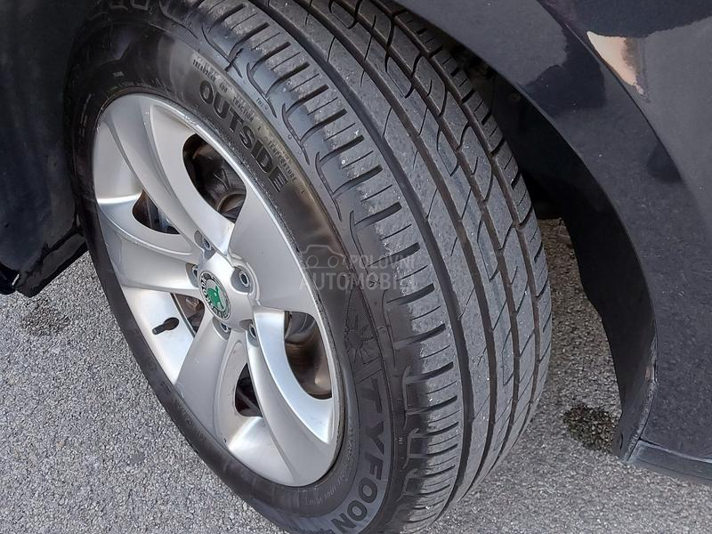 Škoda Superb 1.4 tsi 251217 k m