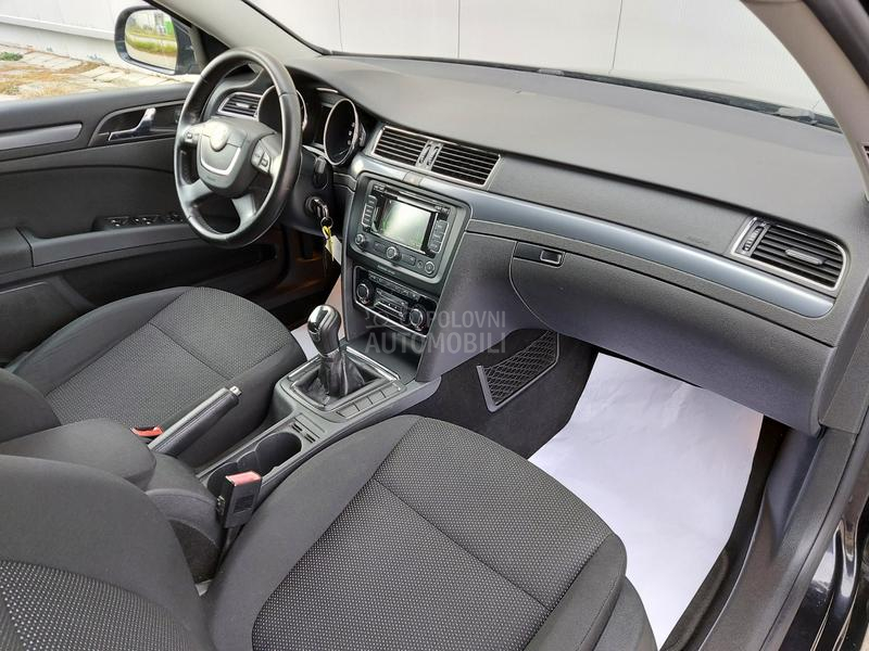 Škoda Superb 1.4 tsi 251217 k m