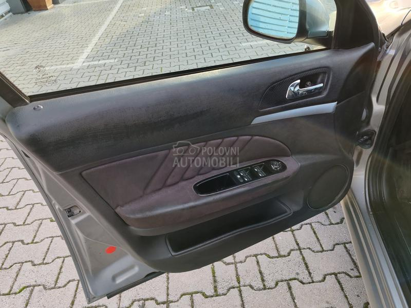 Alfa Romeo 159 1.9 jtdm