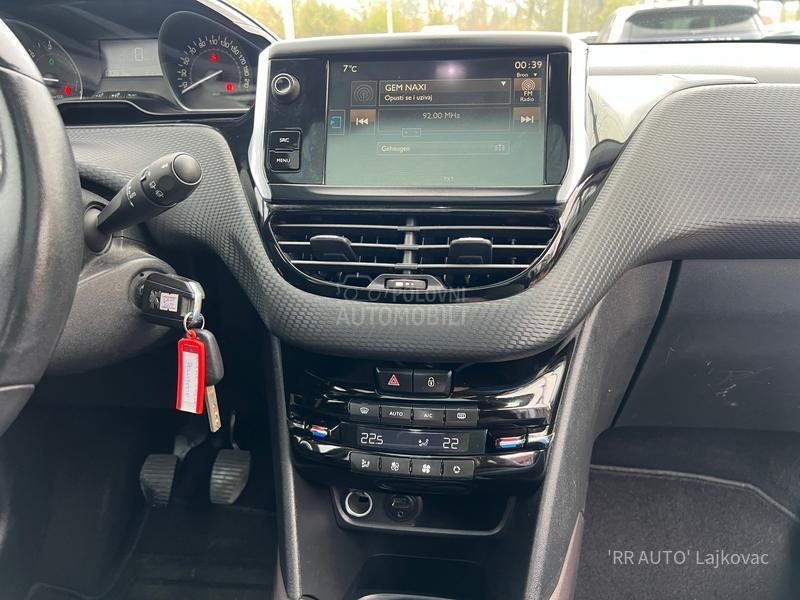 Peugeot 2008 1.6HDI ALLURE STYLE