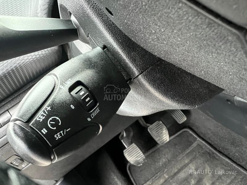 Peugeot 2008 1.6HDI ALLURE STYLE