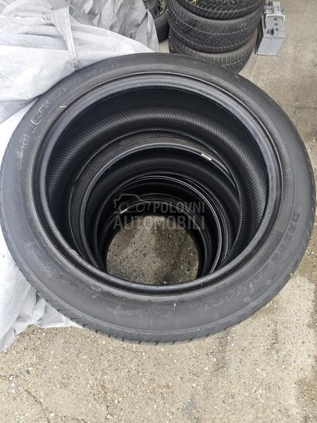 Continental 275/45 R21 Zimska