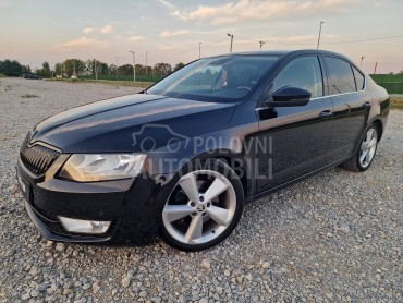 Škoda Octavia 1.8 TSI ELEGANCE