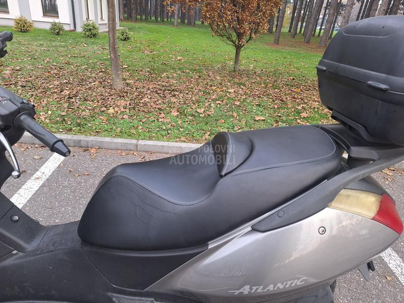 Aprilia Atlantic 250