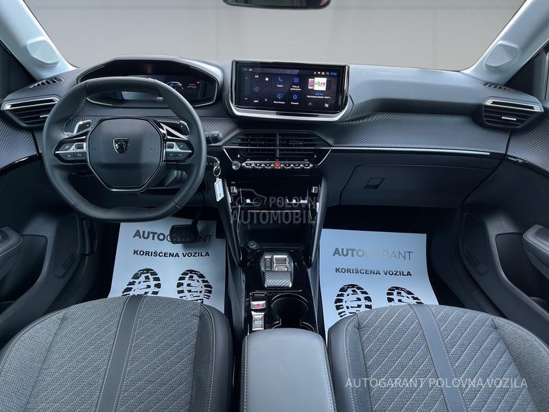 Peugeot 208 ALLURE HYBRID