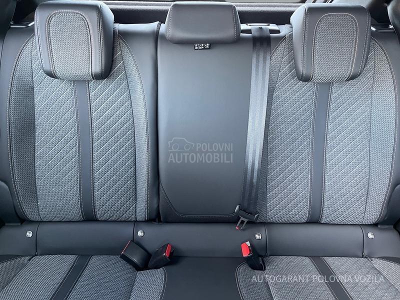 Peugeot 208 ALLURE HYBRID