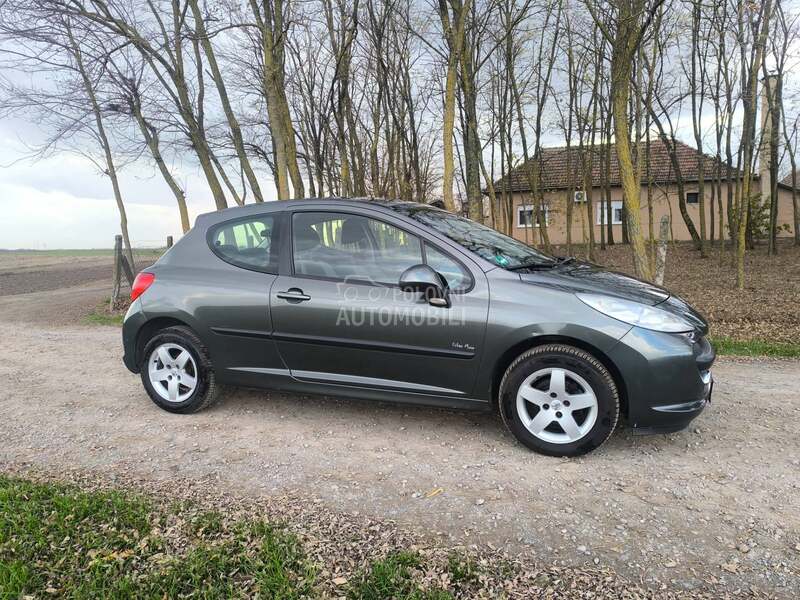 Peugeot 207 1,4