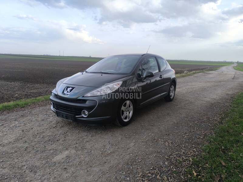 Peugeot 207 1,4
