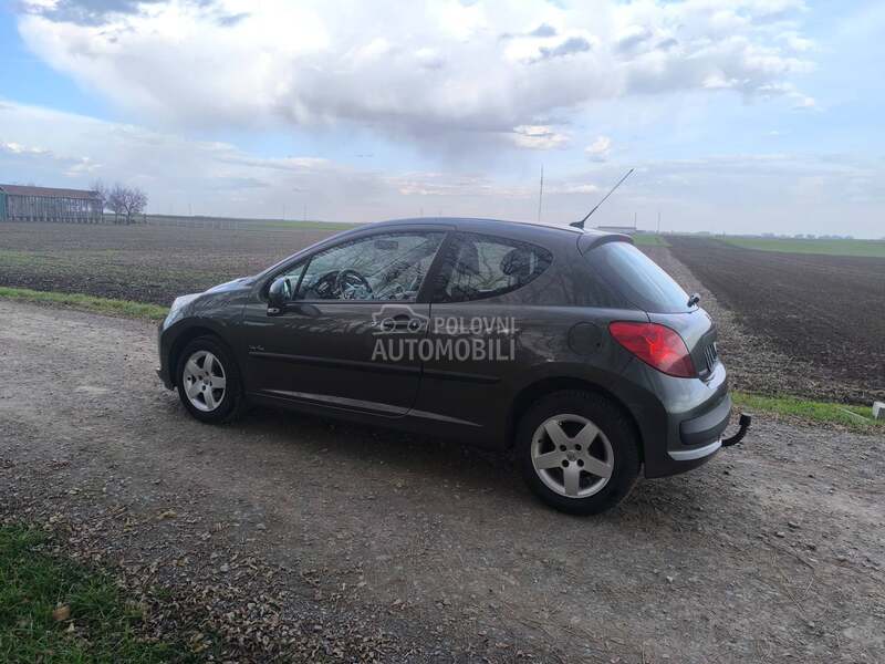 Peugeot 207 1,4