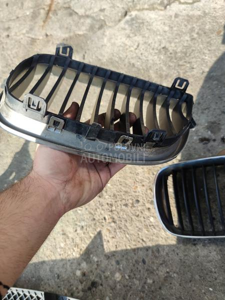 Maske u braniku i maglenke