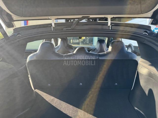 Tesla Model X 75D