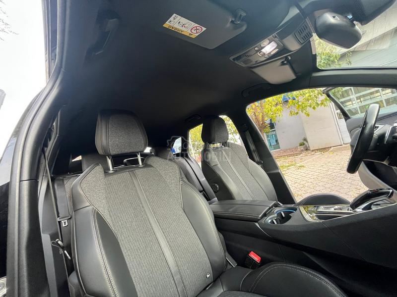 Peugeot 3008 1.6BHDI GT line