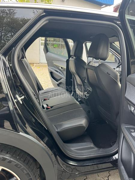 Peugeot 3008 1.6BHDI GT line