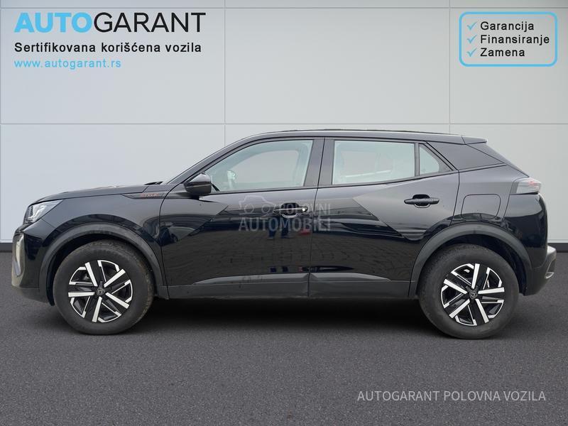Peugeot 2008 HY 1.2 136 AT Style