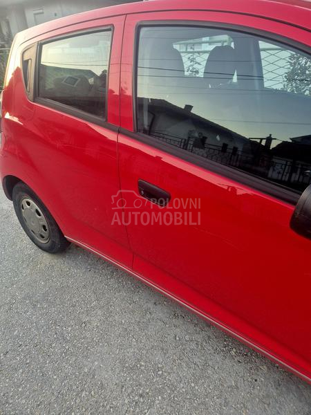 Chevrolet Spark 