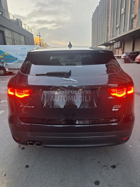 Jaguar F pace 