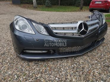 W207 / Branik / Farovi za Mercedes Benz E Klasa od 2009. do 2013. god.