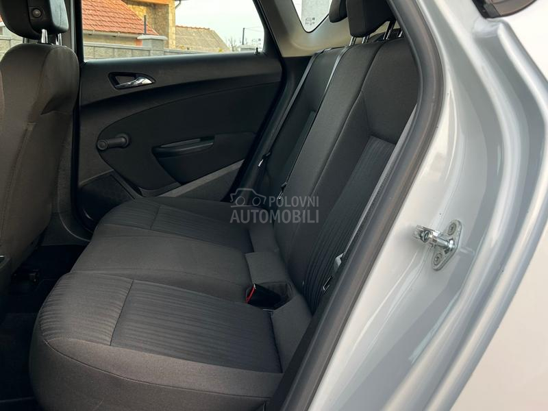 Opel Astra J 1.4 RE STAJLING