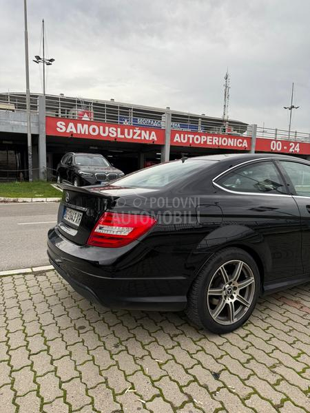Mercedes Benz C 180 AMG line