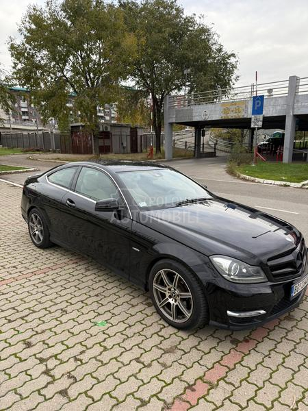 Mercedes Benz C 180 AMG line