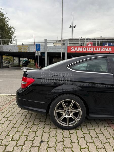 Mercedes Benz C 180 AMG line