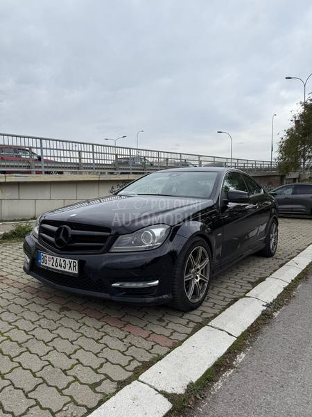 Mercedes Benz C 180 AMG line