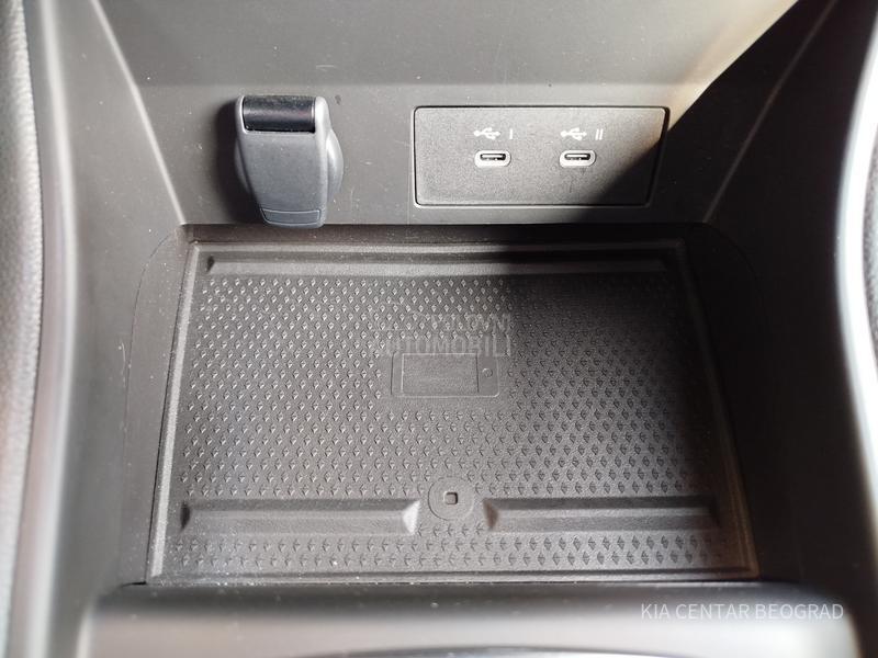 Renault Captur 1.0 TCE TECHNO M/T