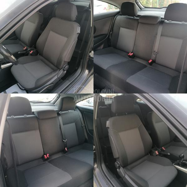 Opel Astra H 1.6i ESSENTIA CH