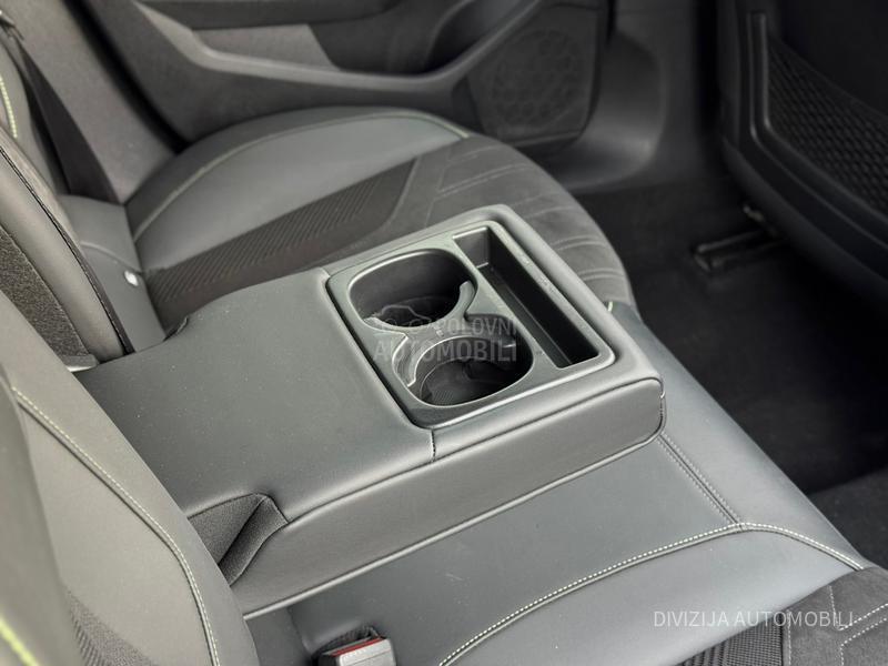 Peugeot 408 GT/Pano/Kamera/AT8