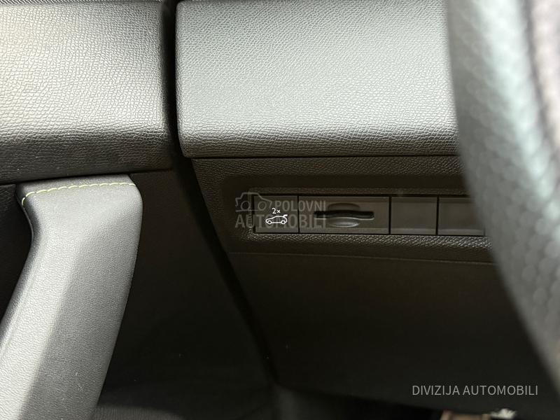 Peugeot 408 GT/Pano/Kamera/AT8