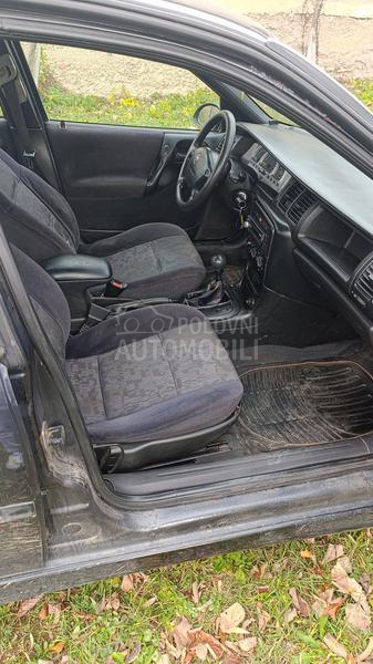 Opel Vectra B 