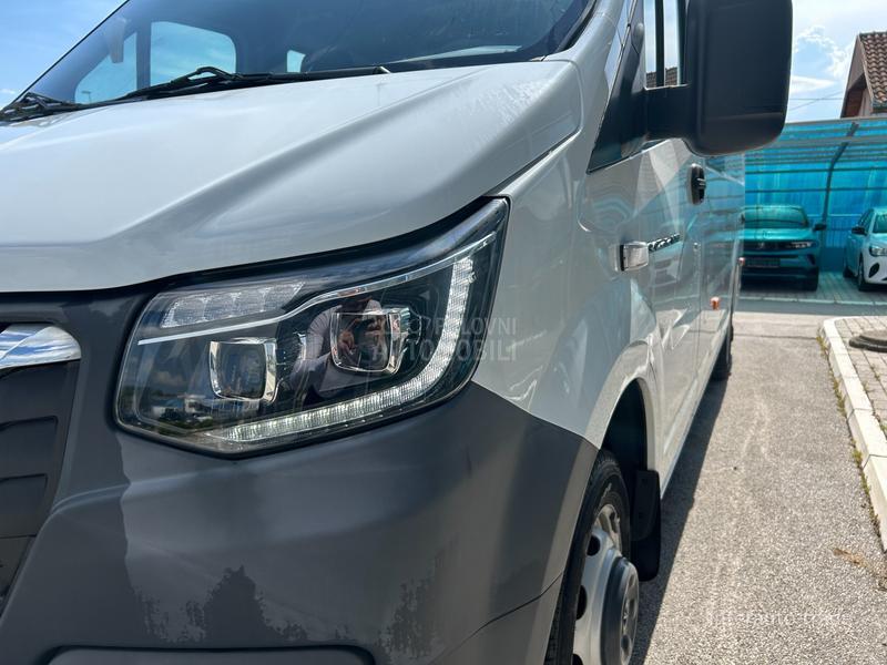 GAZ NN CREW VAN 7 sed.