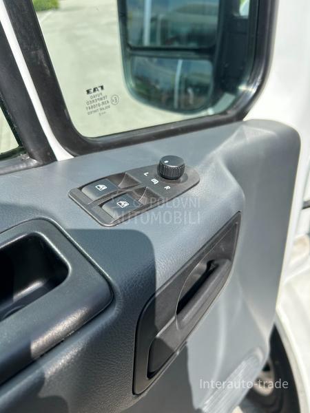 GAZ NN CREW VAN 7 sed.