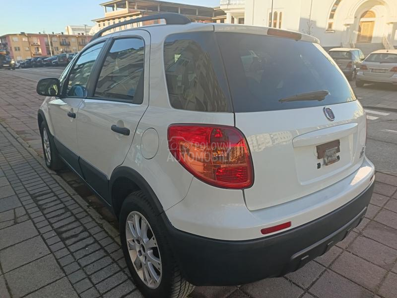 Suzuki SX4 1.6 iz CH  4X4