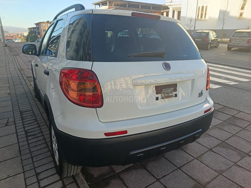 Suzuki SX4 1.6 iz CH  4X4