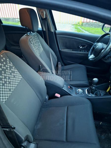 Renault Megane r.esta.ylng