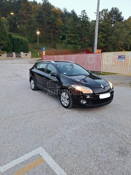 Renault Megane r.esta.ylng