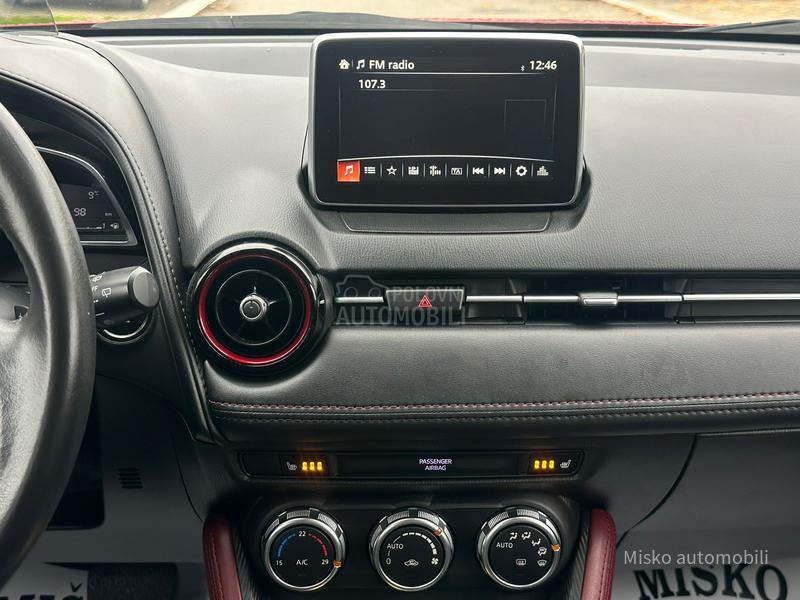Mazda CX-3 2.0 i Head-up Kam