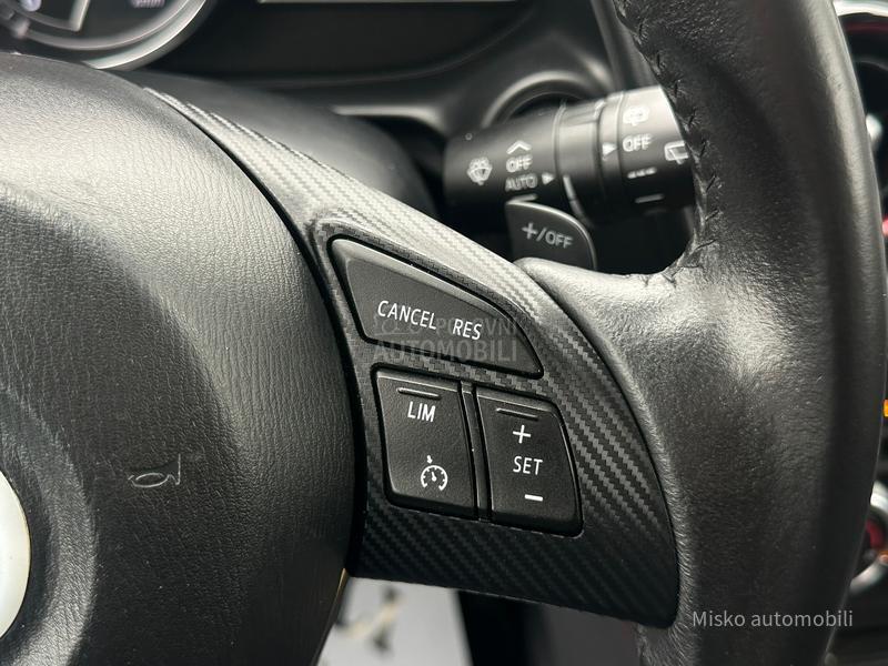 Mazda CX-3 2.0 i Head-up Kam