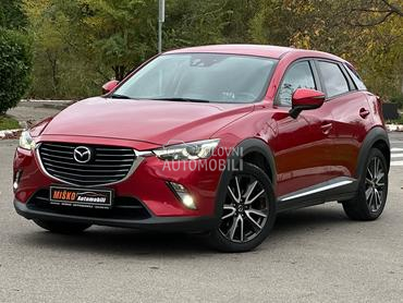 Mazda CX-3 2.0 i Head-up Kamera