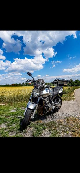 Honda Hornet 900
