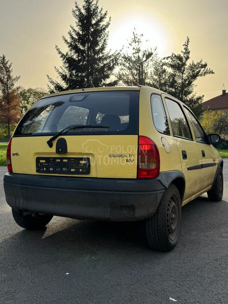 Opel Corsa B 12V