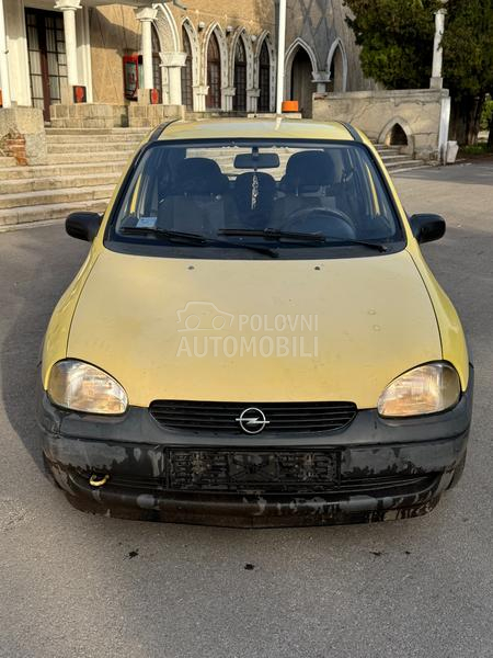 Opel Corsa B 12V